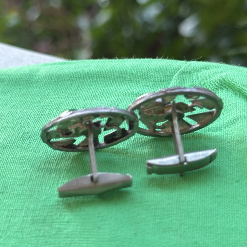 Vintage Silver and Jade Cufflinks - Picture 11 of 17